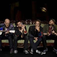 Coldplay's Chris Martin Urges Bands Not To Trash Hotel Rooms